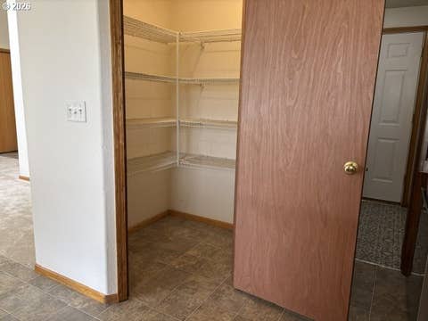 Tiny photo for 717 Creswood Dr, Creswell, OR 97426 (MLS # 552308286)