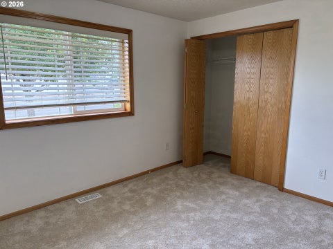 Tiny photo for 717 Creswood Dr, Creswell, OR 97426 (MLS # 552308286)