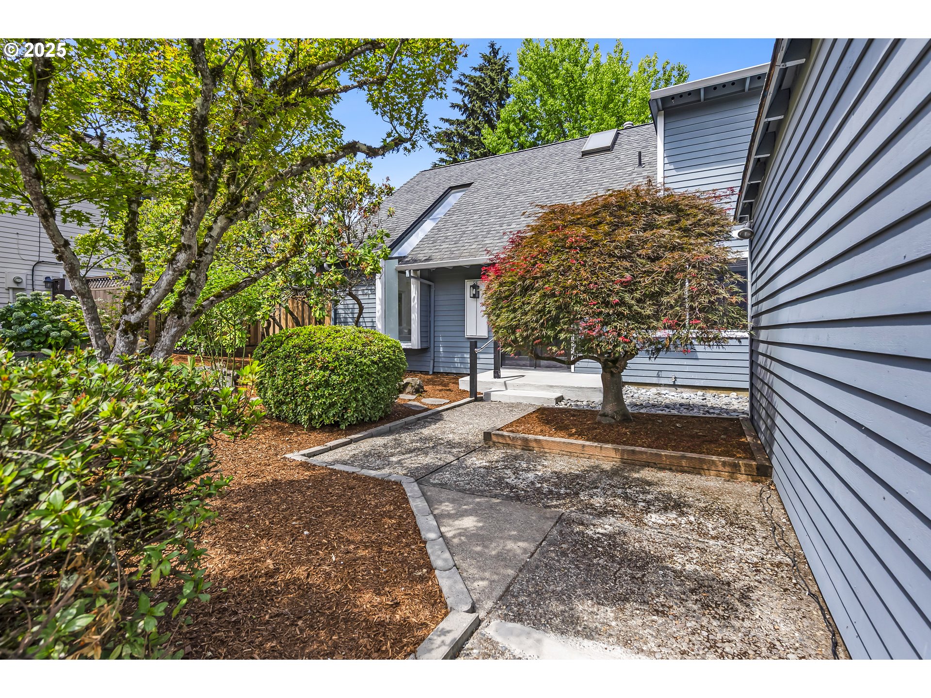 5375 NW EDGEBROOK PL