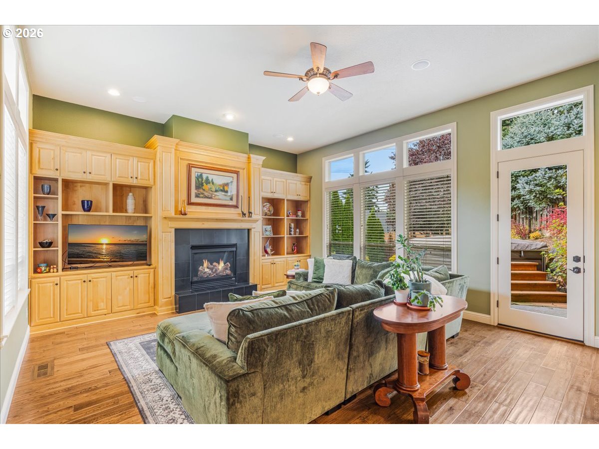 10279 SW SITKA CT