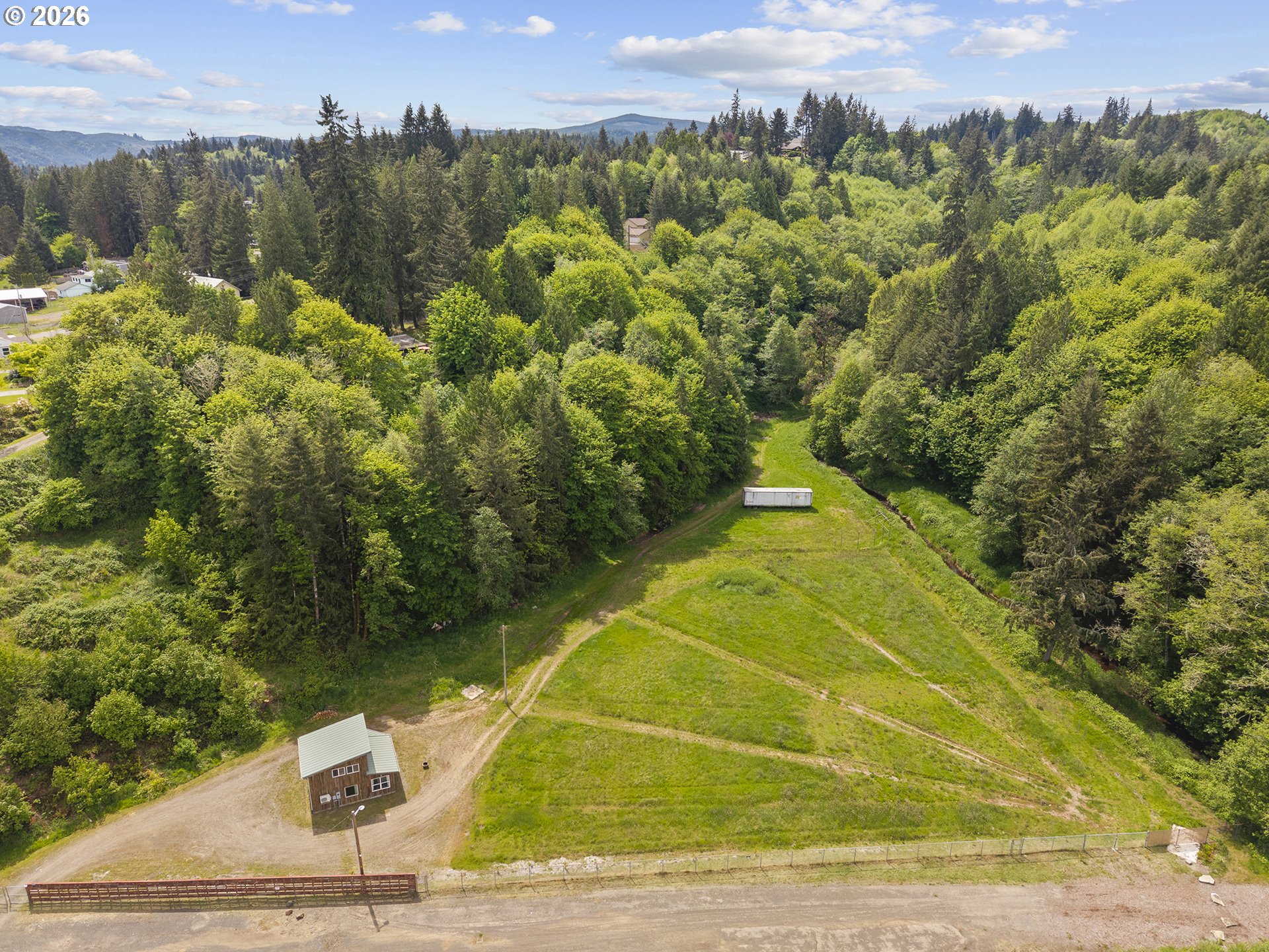 865 E COLUMBIA RIVER HWY