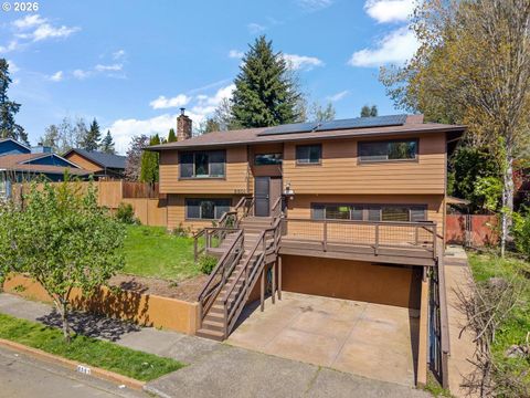 8501 SW IROQUOIS DR Tualatin OR 97062