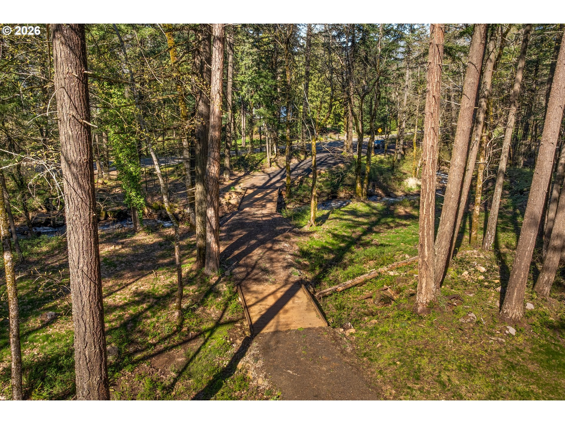 445 COUNTRY CLUB RD