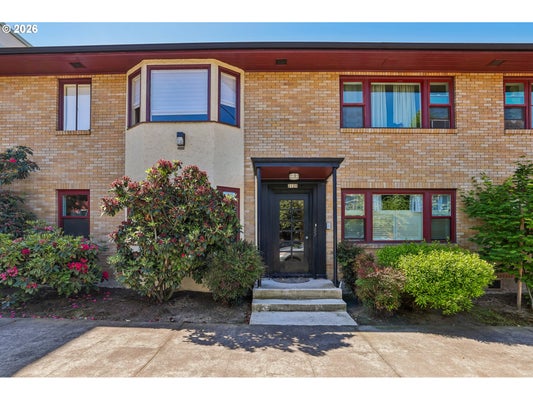 2120 NE HALSEY ST APT 31, PORTLAND, OR 97232 - Image 64baa74c3cda750ea4d441e309ef22f8/4100775498