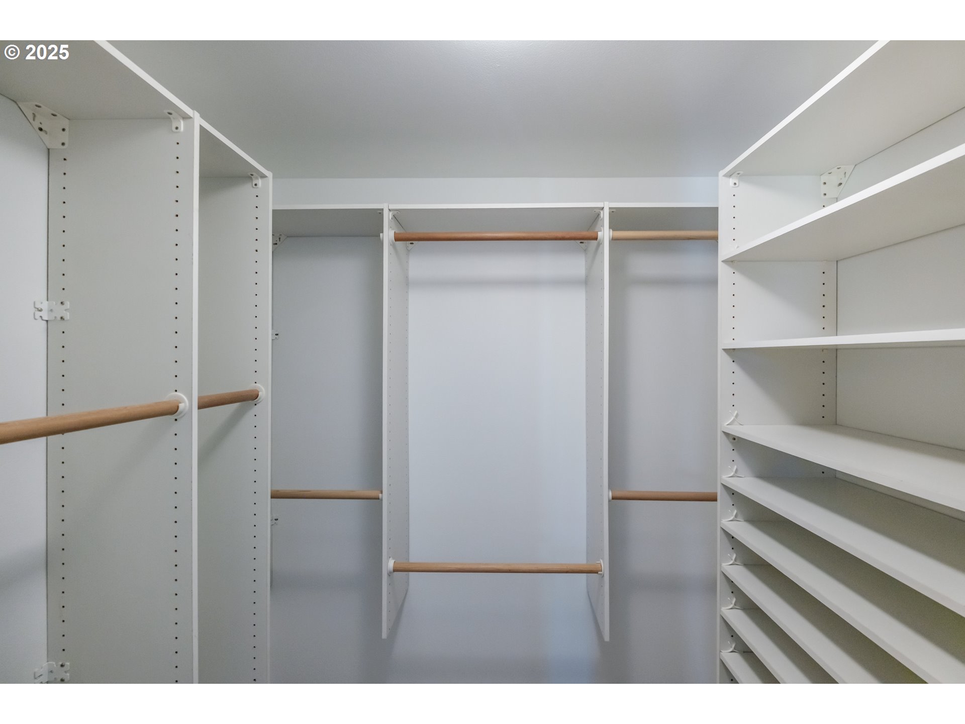 Salem, Oregon 97306, United States, 3 Bedrooms Bedrooms, ,2 BathroomsBathrooms,Residential,Pending,154988