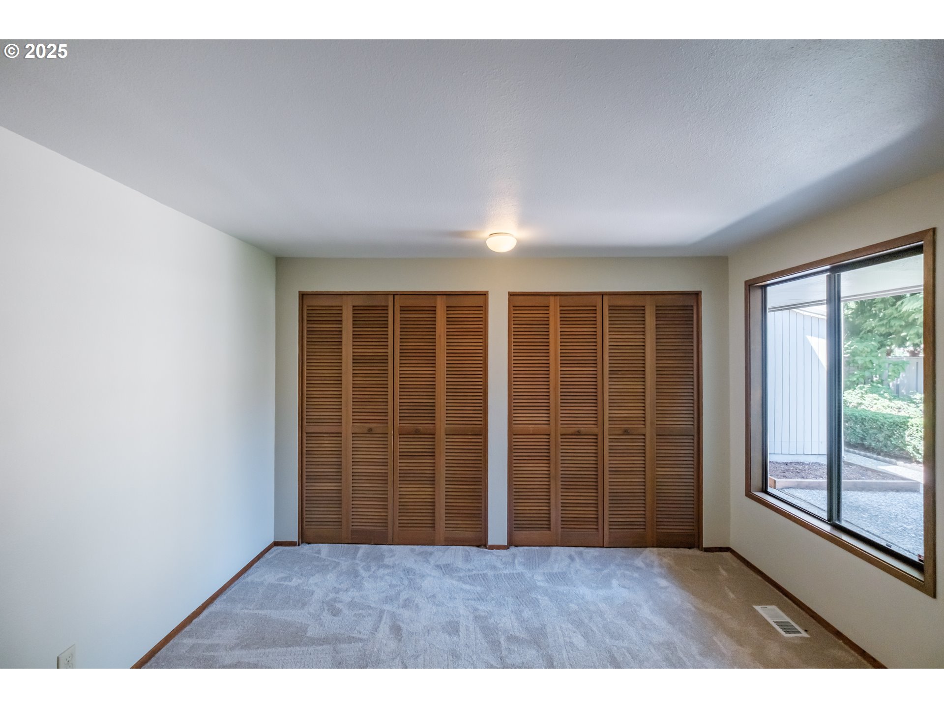 Salem, Oregon 97306, United States, 3 Bedrooms Bedrooms, ,2 BathroomsBathrooms,Residential,Pending,154988