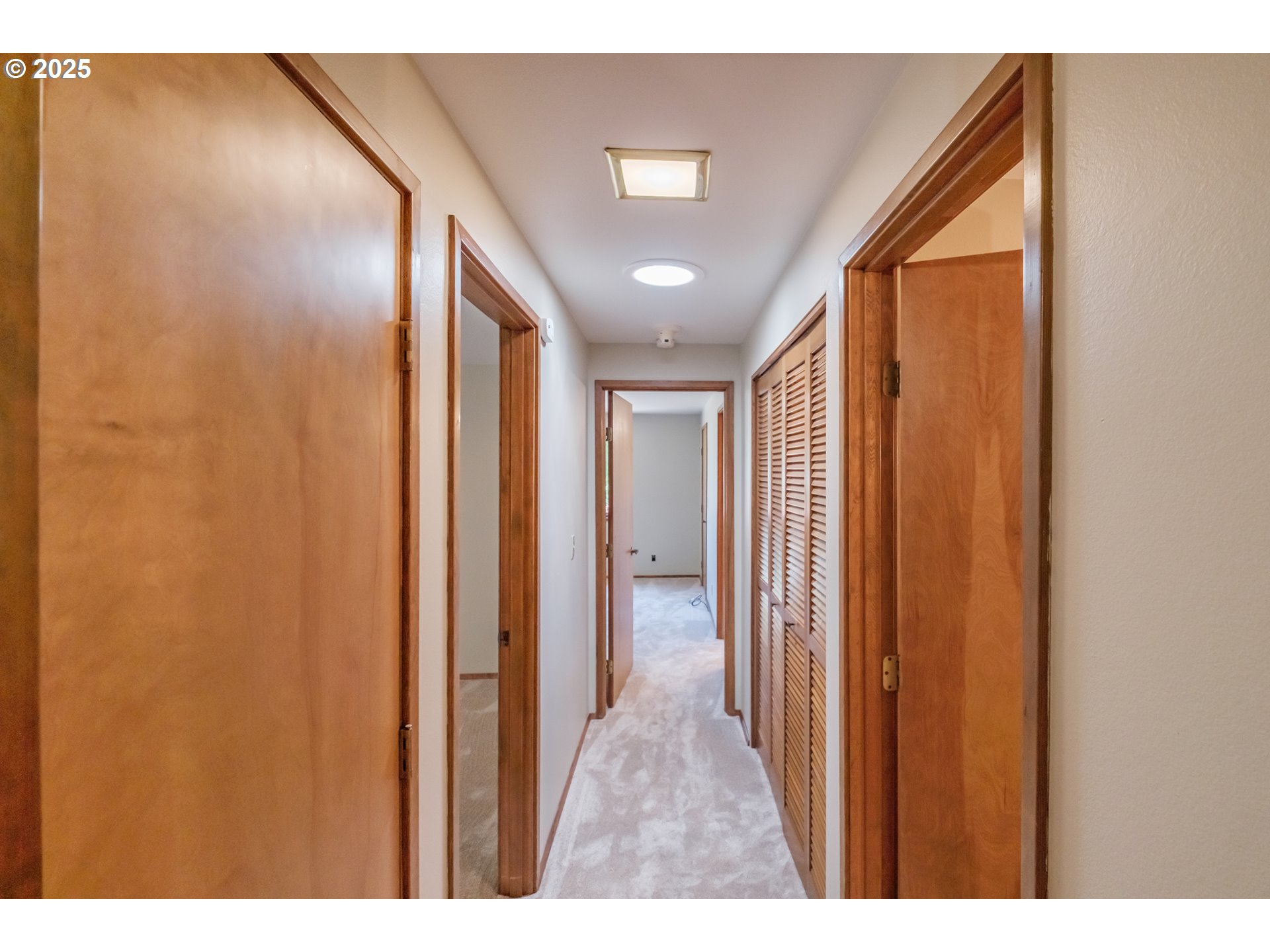 Salem, Oregon 97306, United States, 3 Bedrooms Bedrooms, ,2 BathroomsBathrooms,Residential,Pending,154988