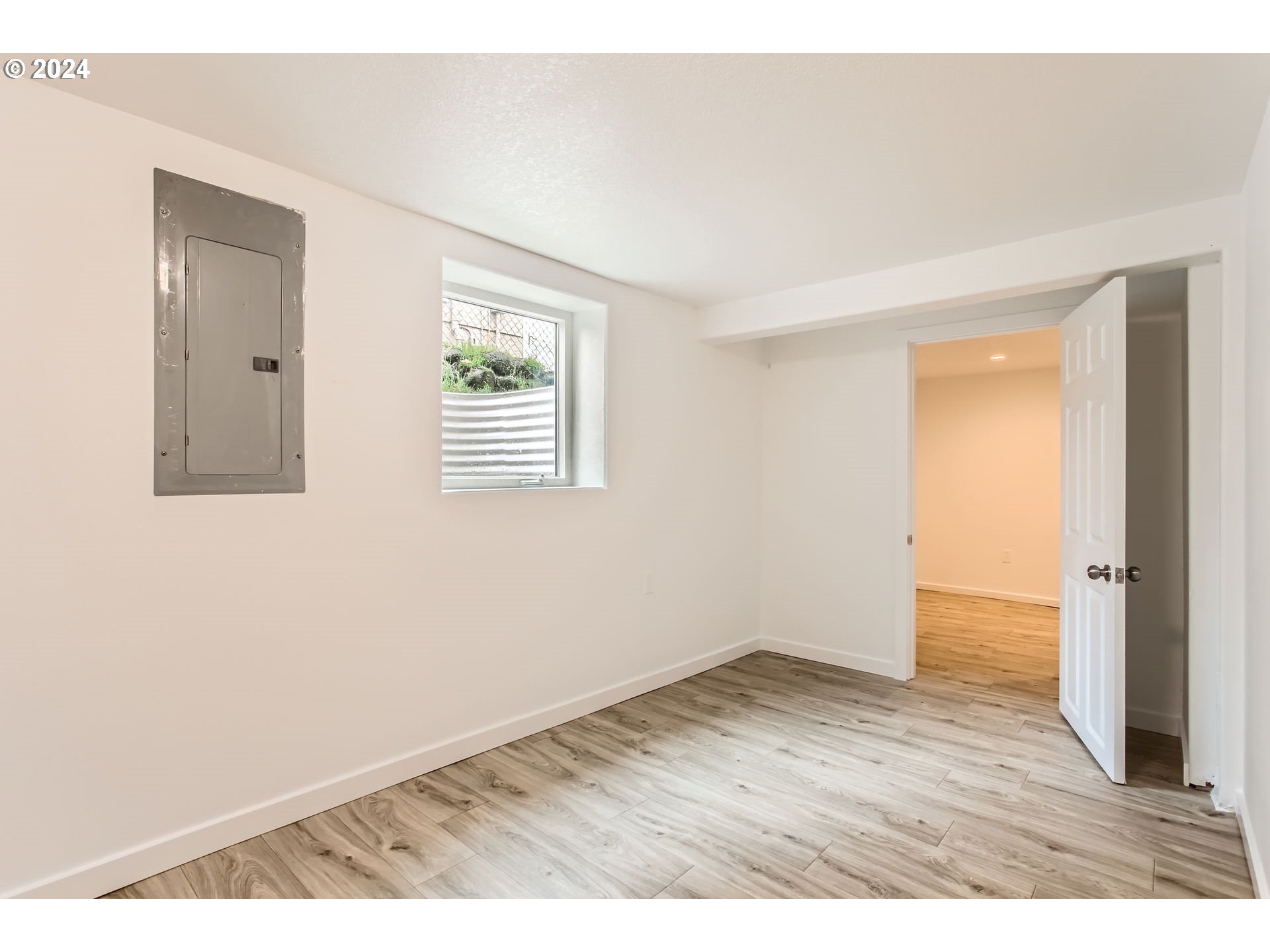 Portland, Oregon 97213, United States, 4 Bedrooms Bedrooms, ,2 BathroomsBathrooms,Residential,Active,32666