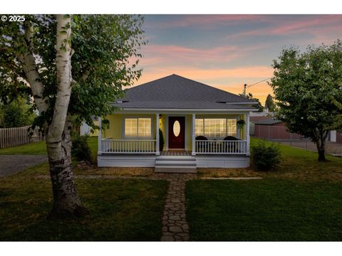 53 S 3RD ST Creswell OR 97426