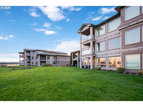 5421 SE SCENIC LN 101 Vancouver WA 98661