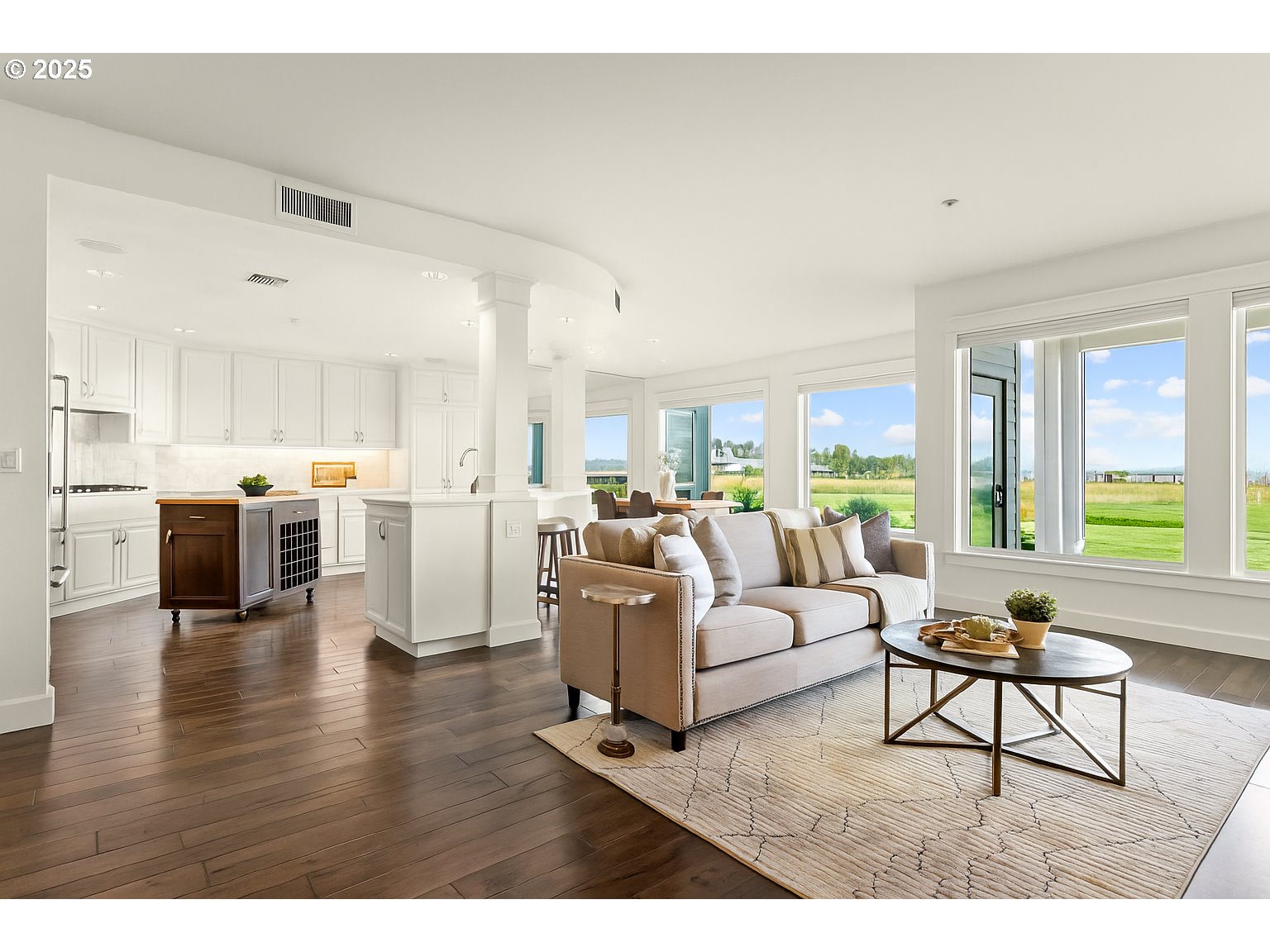 5421 SE SCENIC LN 101