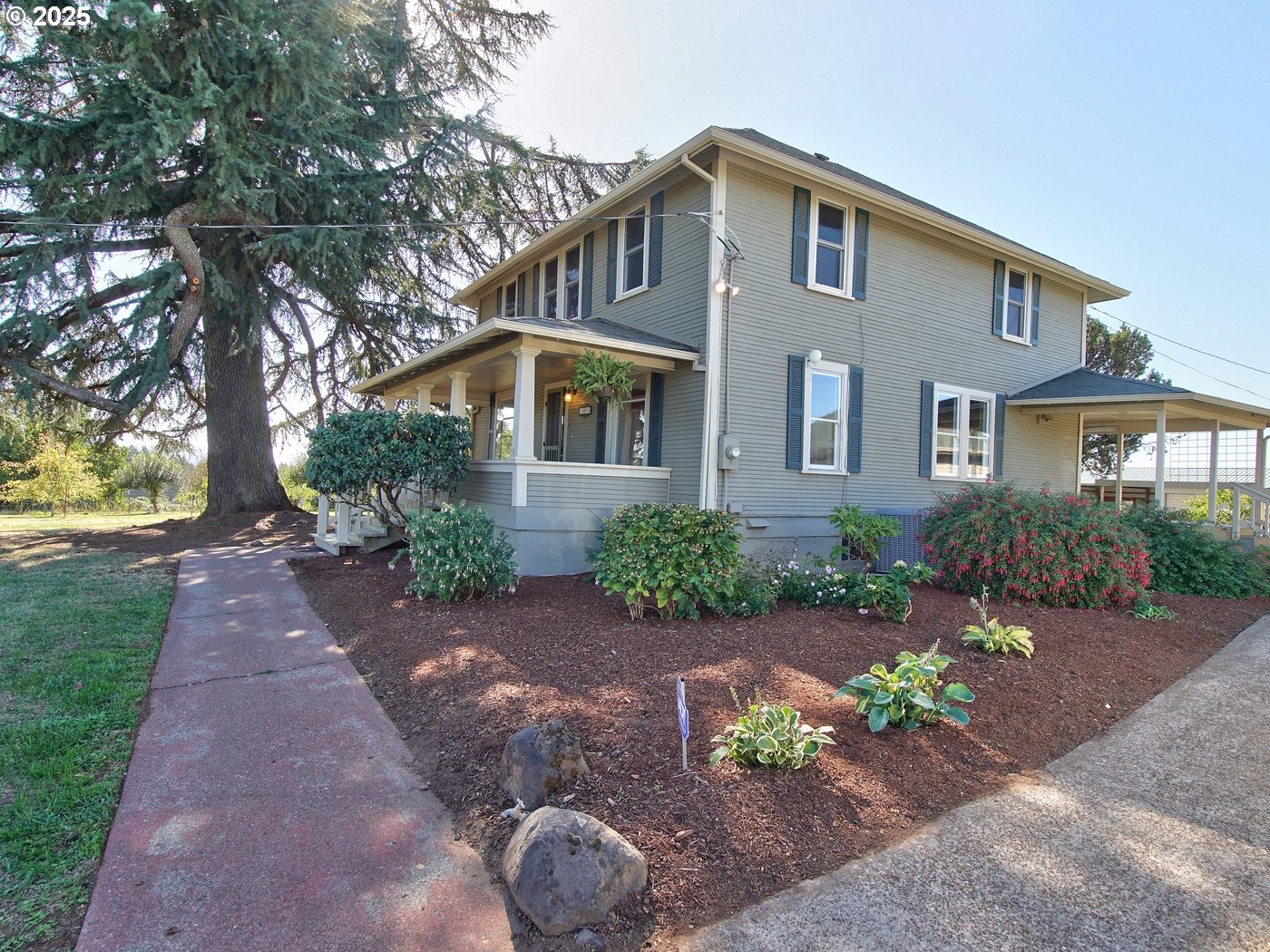 19945 NE RIBBON RIDGE RD