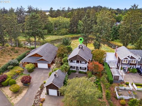 A home in Gearhart