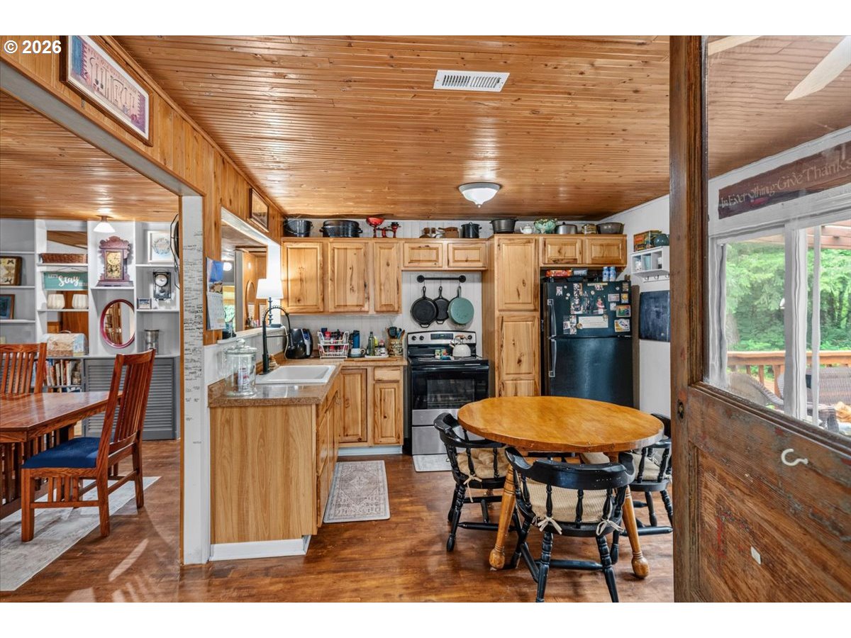 22606 MILK RANCH RD