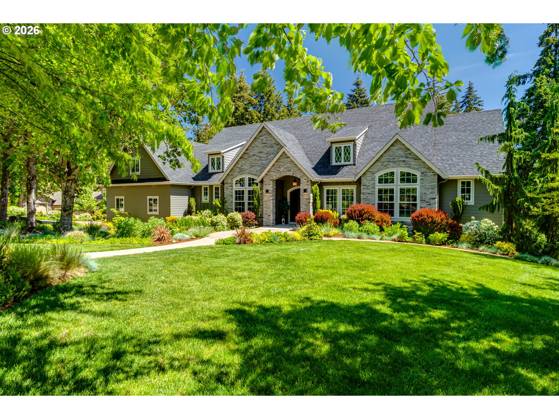 3944 LOS ALTOS LN
