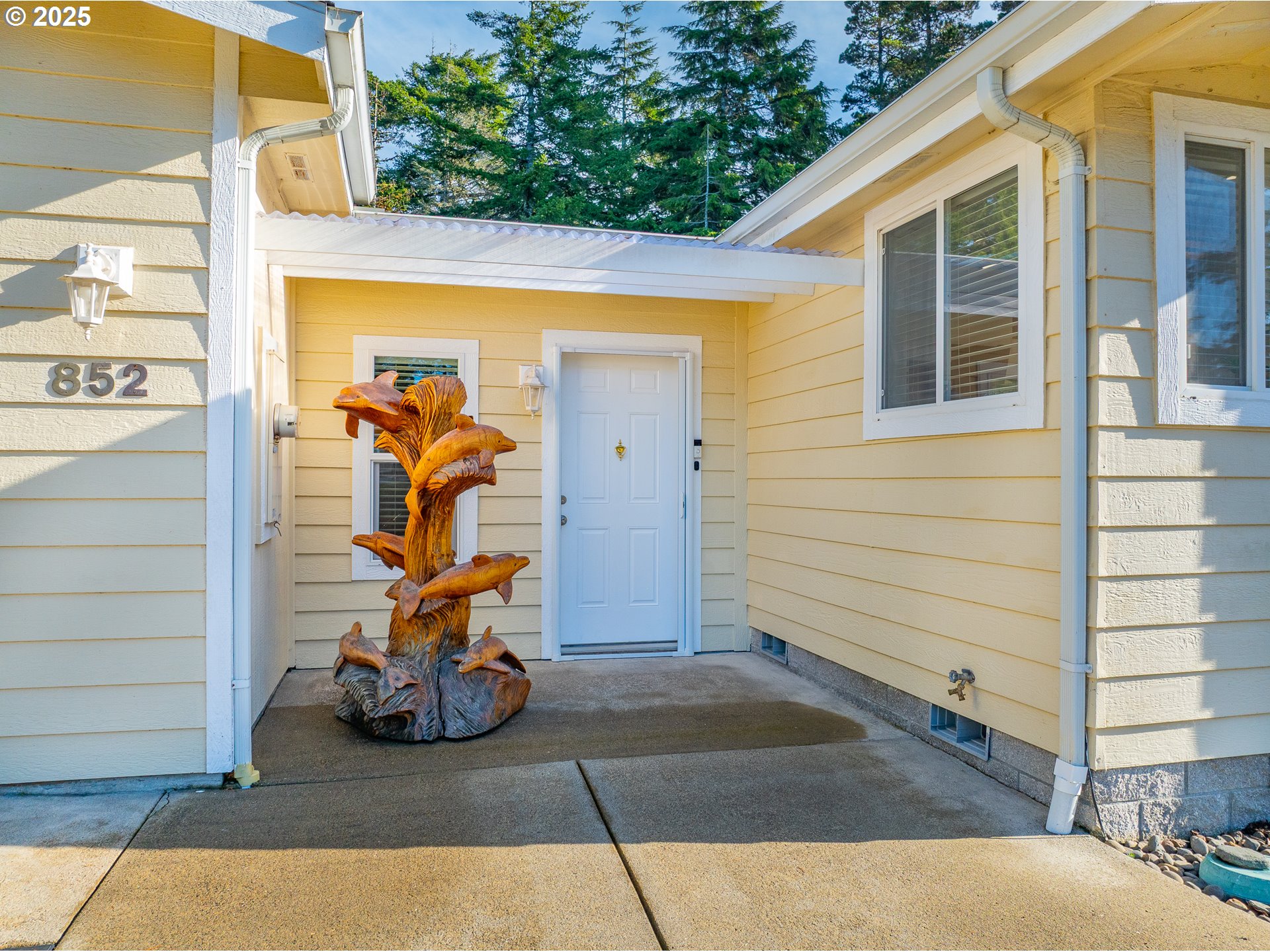 852 MUNSEL CREEK LOOP