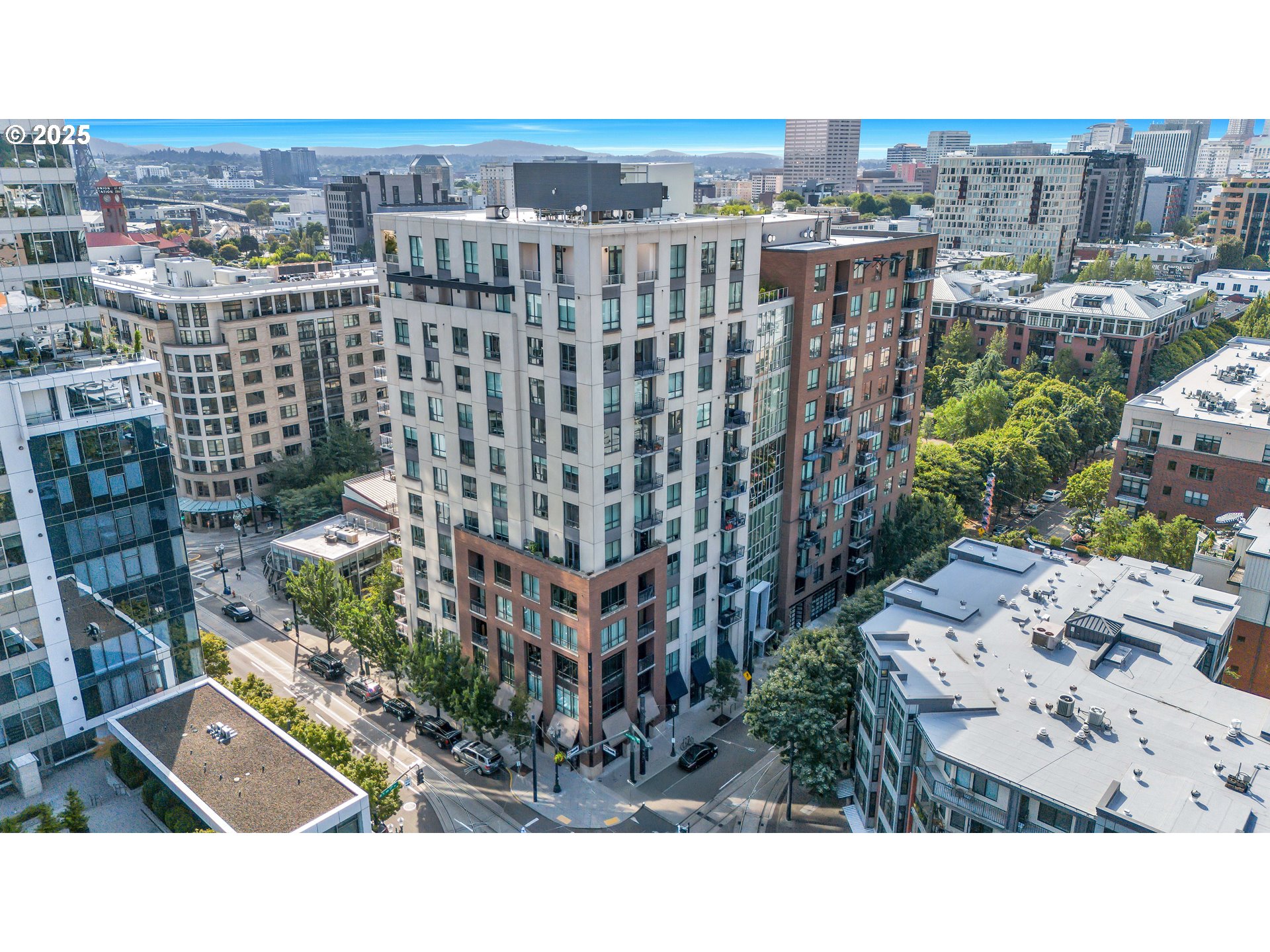 922 NW 11TH AVE 307
