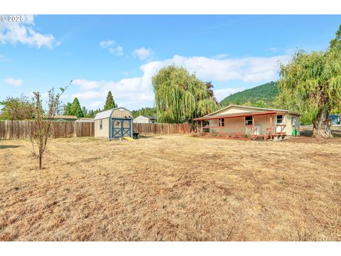 Tiny photo for 449 N D St, Lowell, OR 97452 (MLS # 680011657)