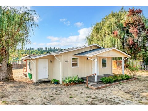 Photo of 449 N D St, Lowell, OR 97452 (MLS # 680011657)