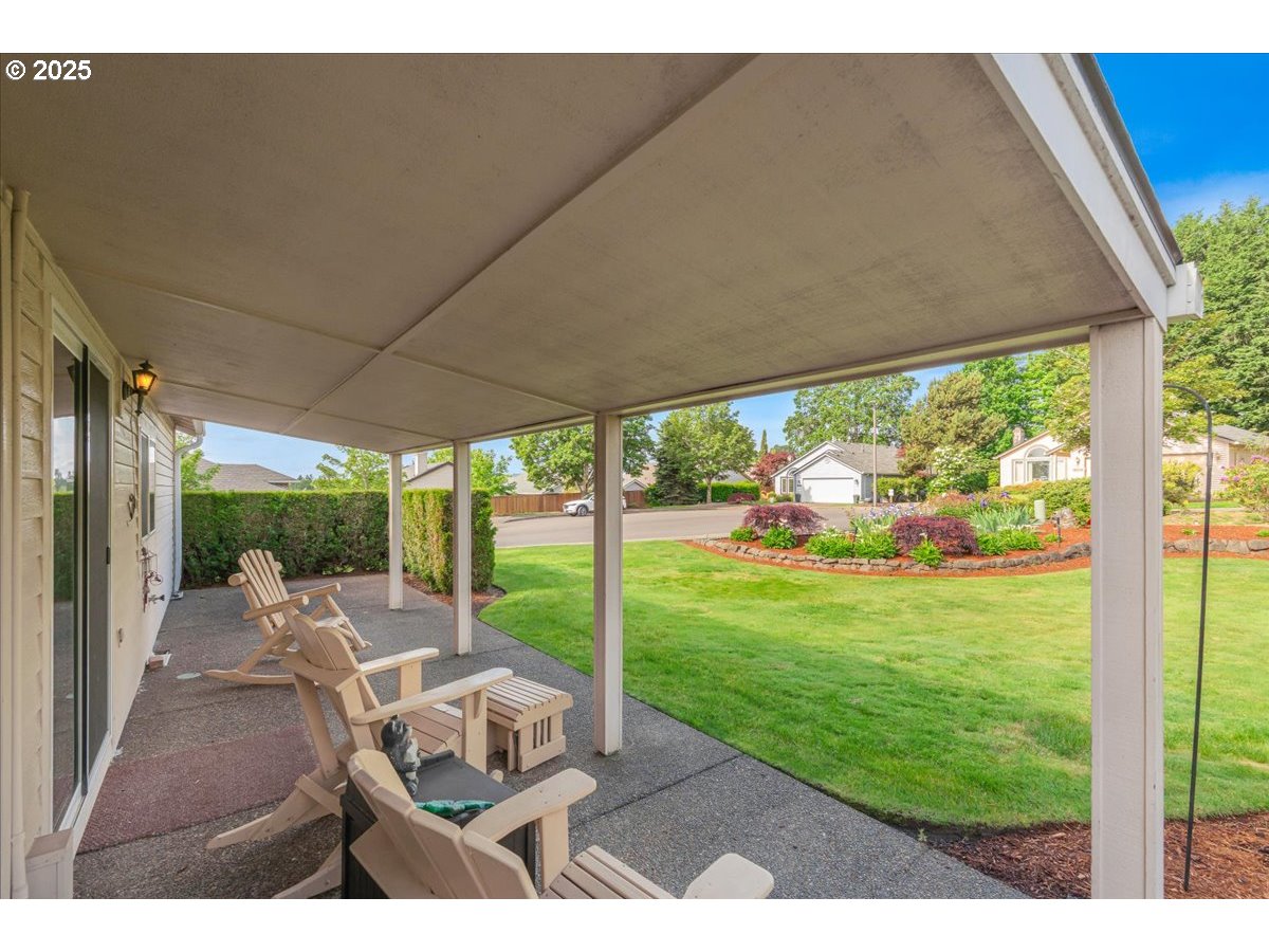 Portland, Oregon 97224, United States, 2 Bedrooms Bedrooms, ,2 BathroomsBathrooms,Residential,Pending,136436