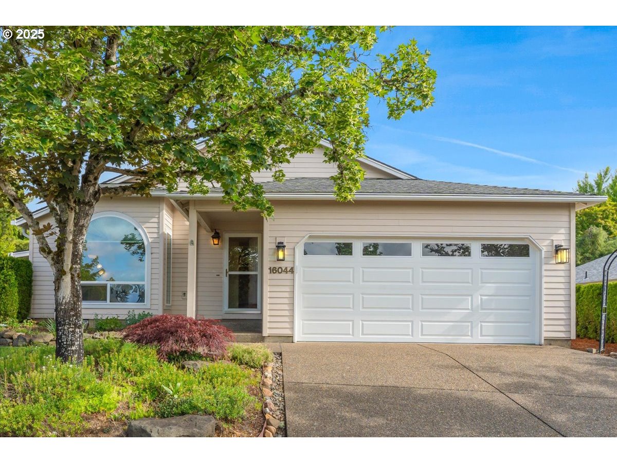 Portland, Oregon 97224, United States, 2 Bedrooms Bedrooms, ,2 BathroomsBathrooms,Residential,Pending,136436