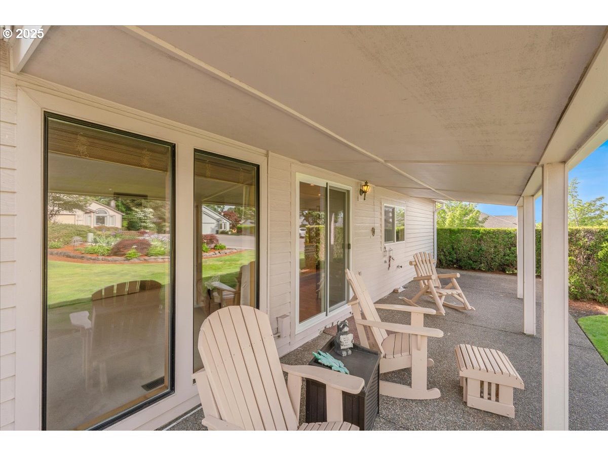 Portland, Oregon 97224, United States, 2 Bedrooms Bedrooms, ,2 BathroomsBathrooms,Residential,Pending,136436