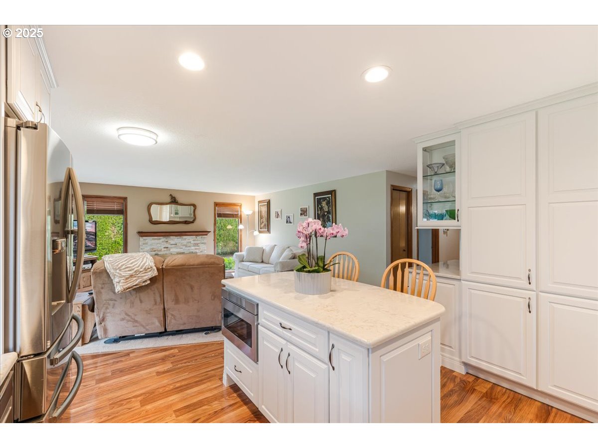 Portland, Oregon 97224, United States, 2 Bedrooms Bedrooms, ,2 BathroomsBathrooms,Residential,Pending,136436