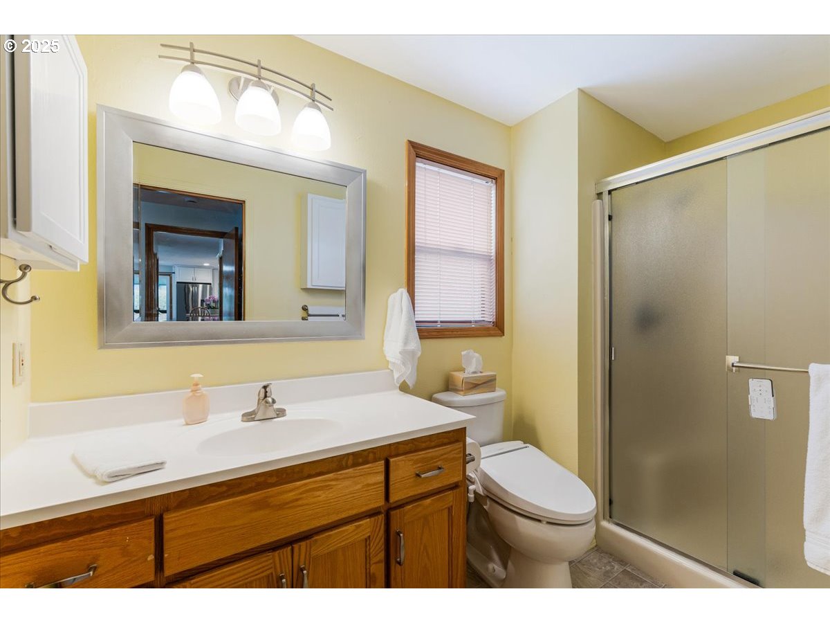 Portland, Oregon 97224, United States, 2 Bedrooms Bedrooms, ,2 BathroomsBathrooms,Residential,Pending,136436