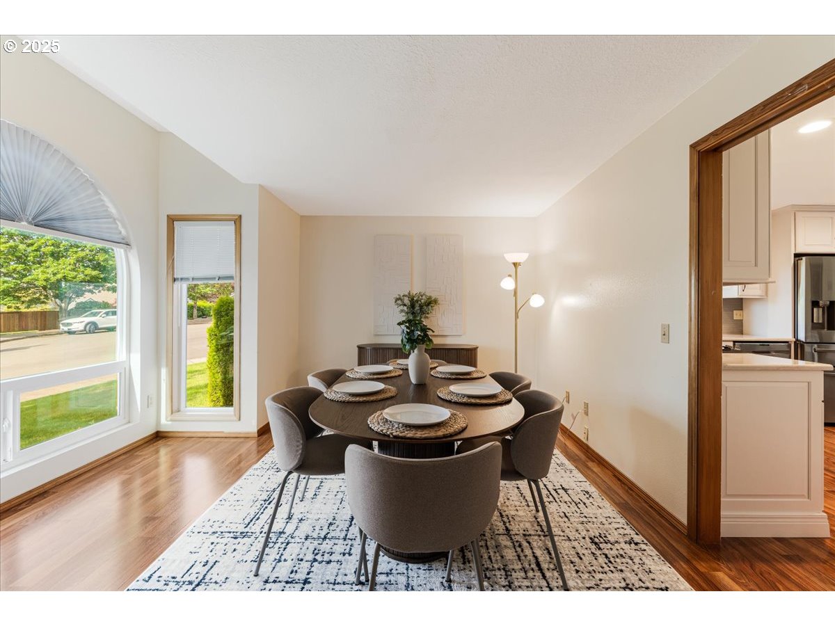 Portland, Oregon 97224, United States, 2 Bedrooms Bedrooms, ,2 BathroomsBathrooms,Residential,Pending,136436