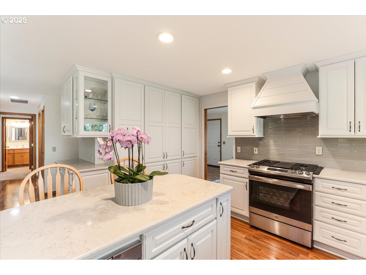 Portland, Oregon 97224, United States, 2 Bedrooms Bedrooms, ,2 BathroomsBathrooms,Residential,Pending,136436