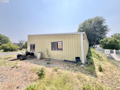 A home in Burns