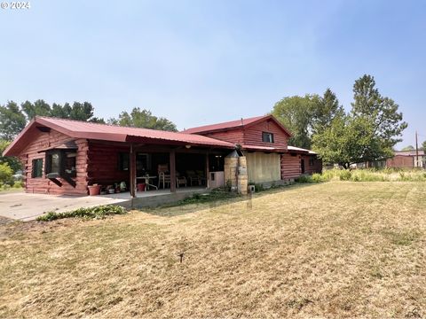 A home in Burns