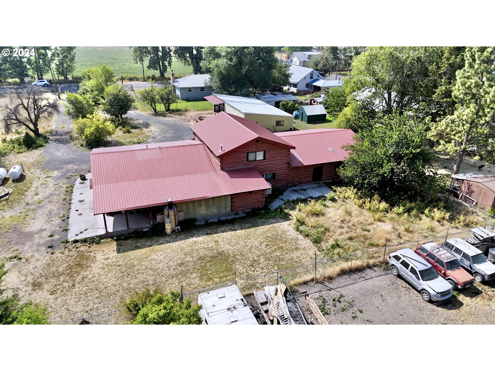 530 RIVERSIDE DR