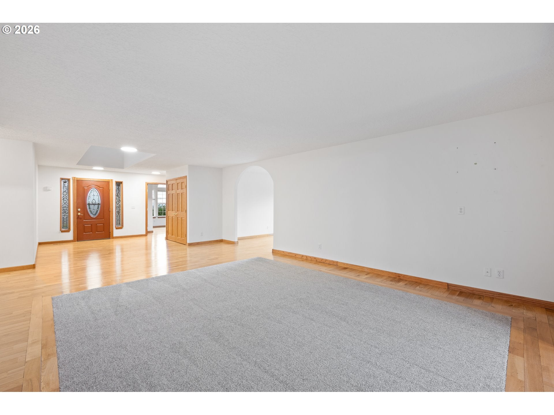 215 PAXTON RD