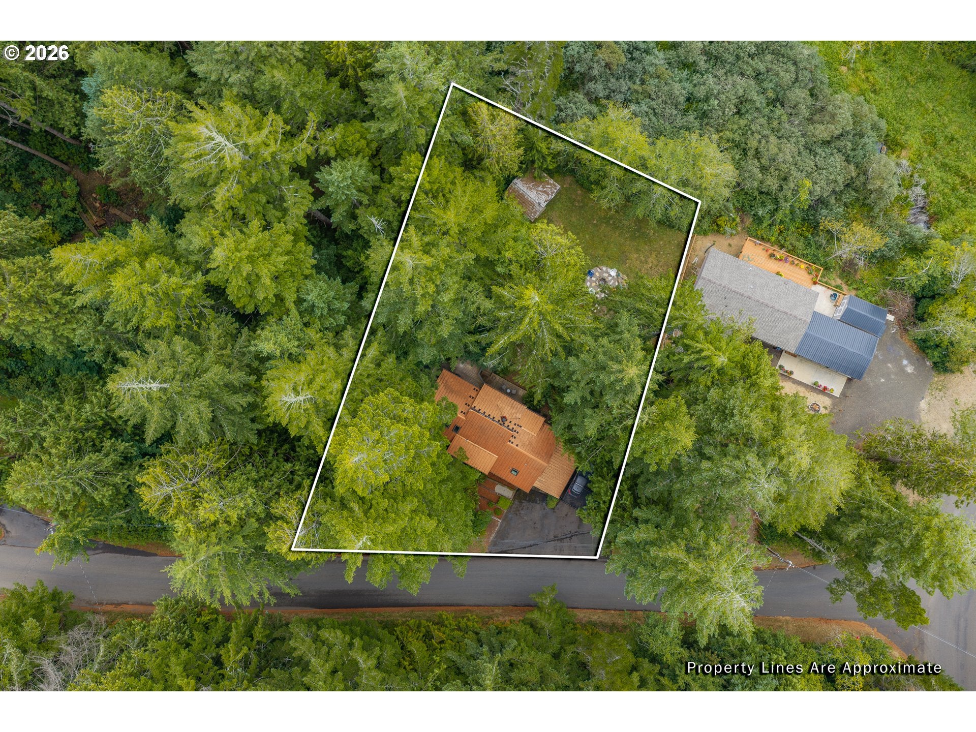 5696 MERCER CREEK DR