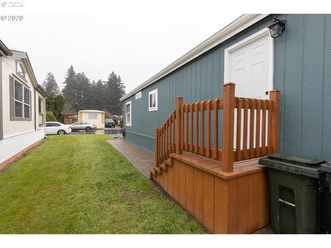 A home in Milwaukie