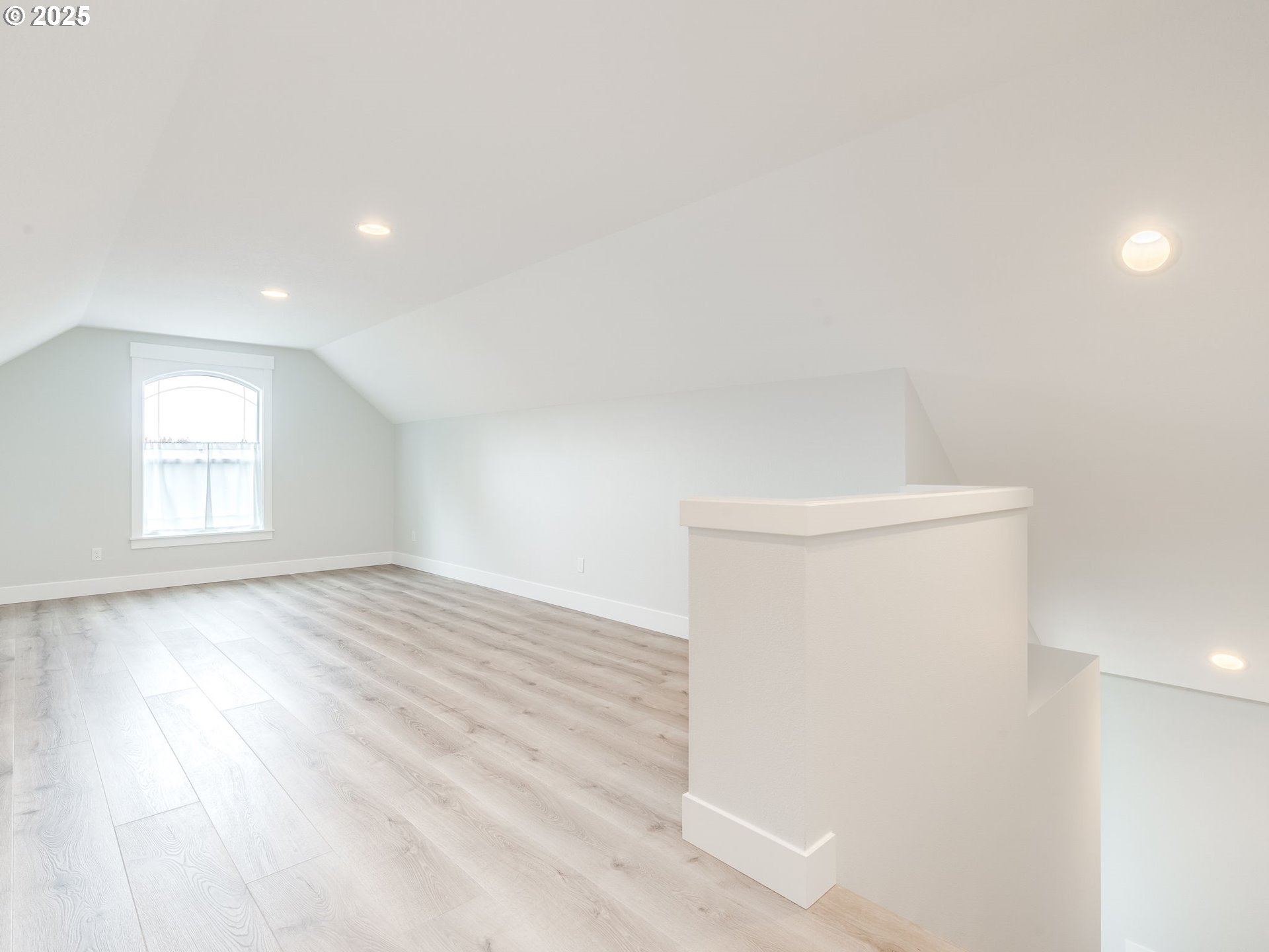 Vancouver, Washington 98682, United States, 4 Bedrooms Bedrooms, ,3 BathroomsBathrooms,Residential,Active,222284