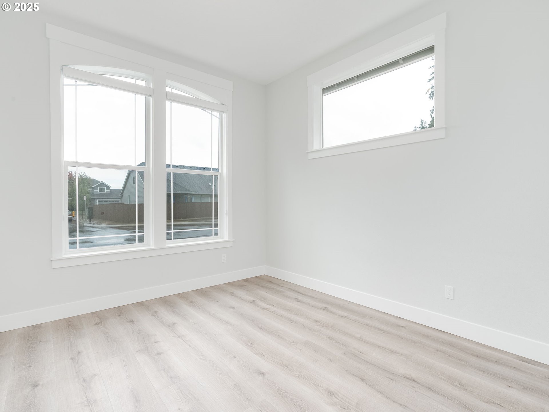 Vancouver, Washington 98682, United States, 4 Bedrooms Bedrooms, ,3 BathroomsBathrooms,Residential,Active,222284