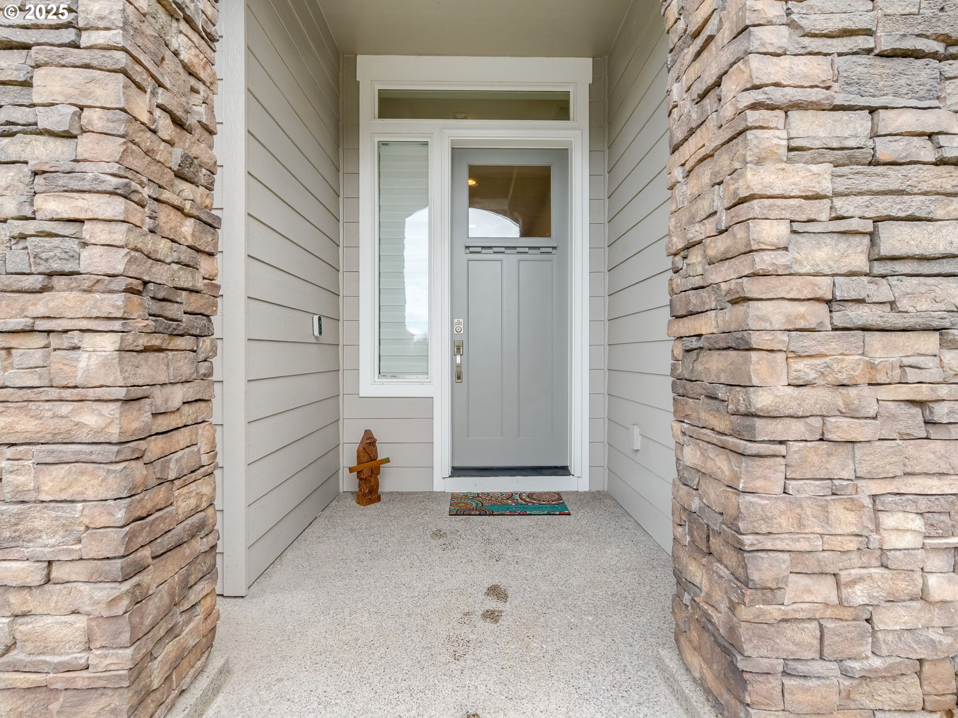 Vancouver, Washington 98682, United States, 4 Bedrooms Bedrooms, ,3 BathroomsBathrooms,Residential,Active,222284