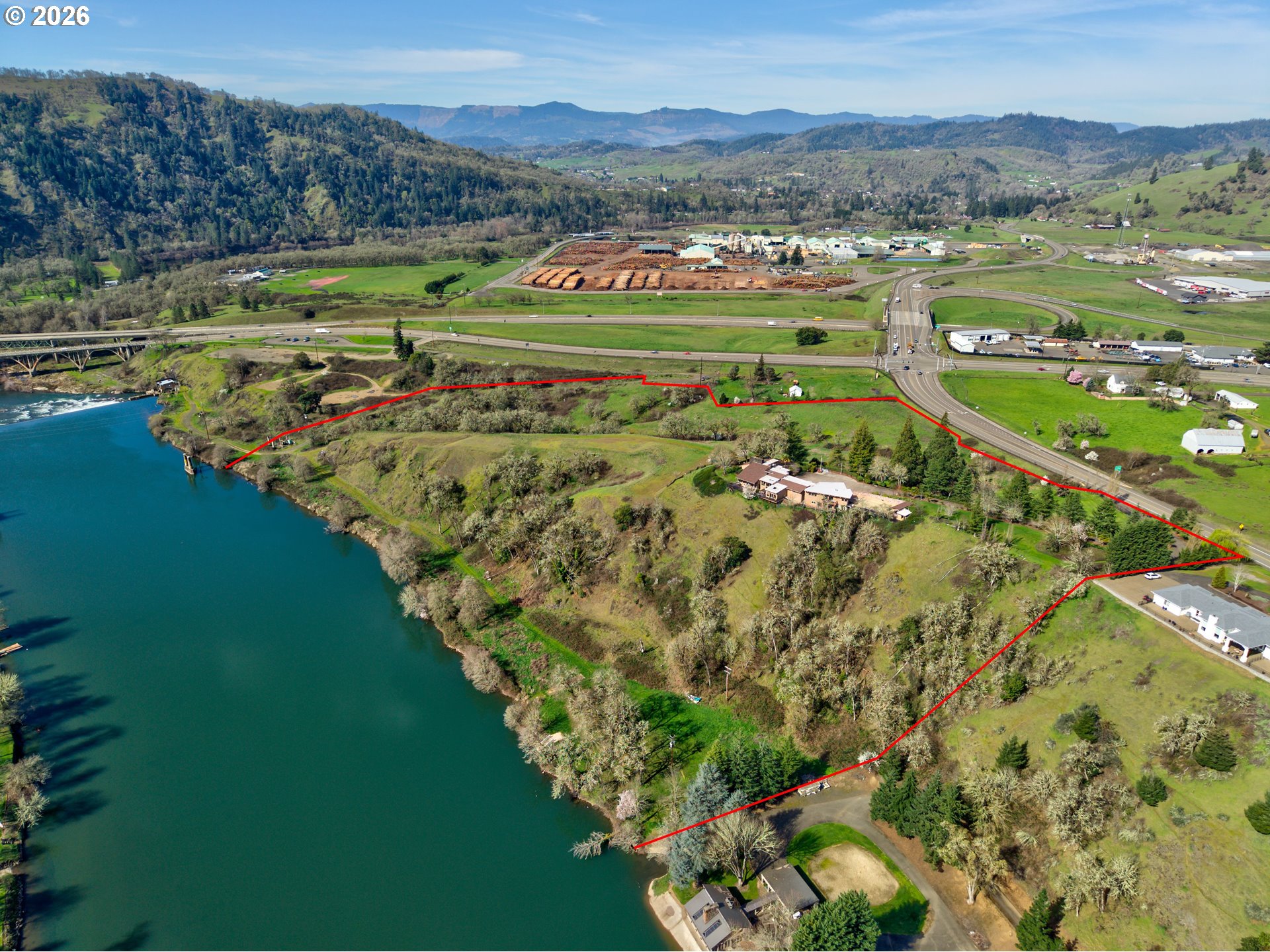 141 UMPQUA COLLEGE RD