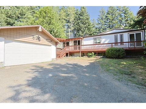 590 KINGS AVE Lakeside OR 97449