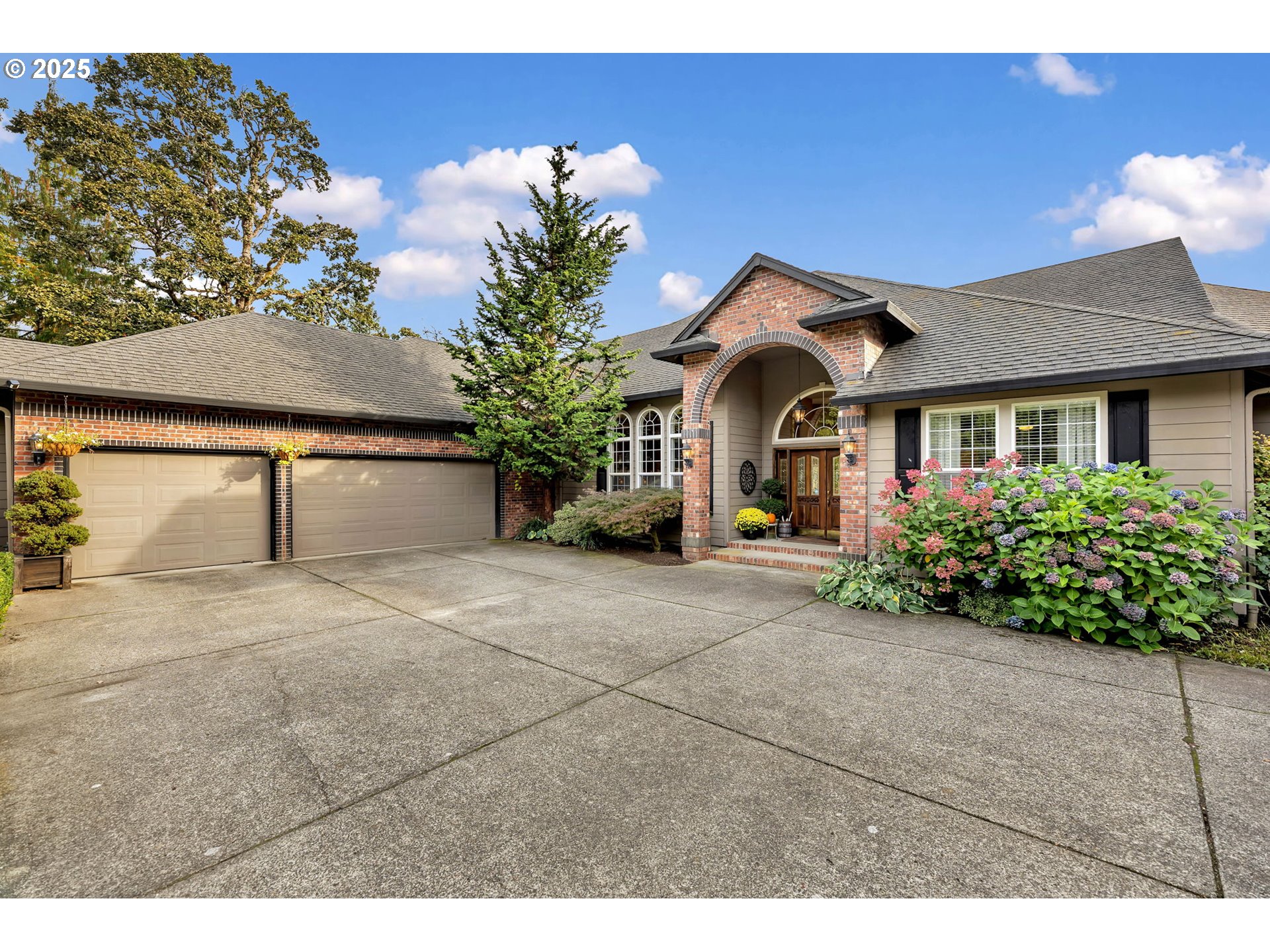 3901 NW 150TH CIR