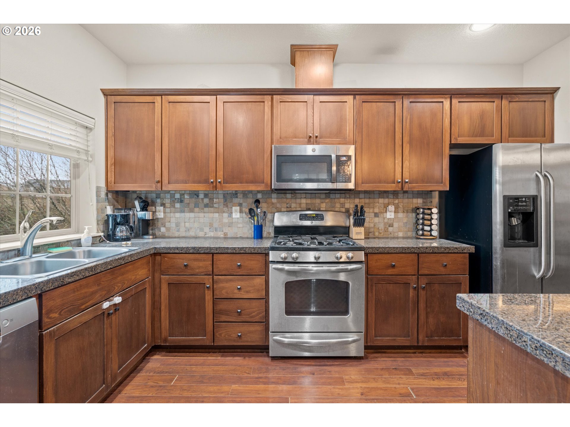 8648 NE DELAMERE WAY