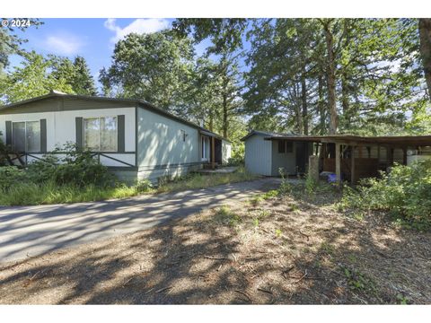 A home in Hood River