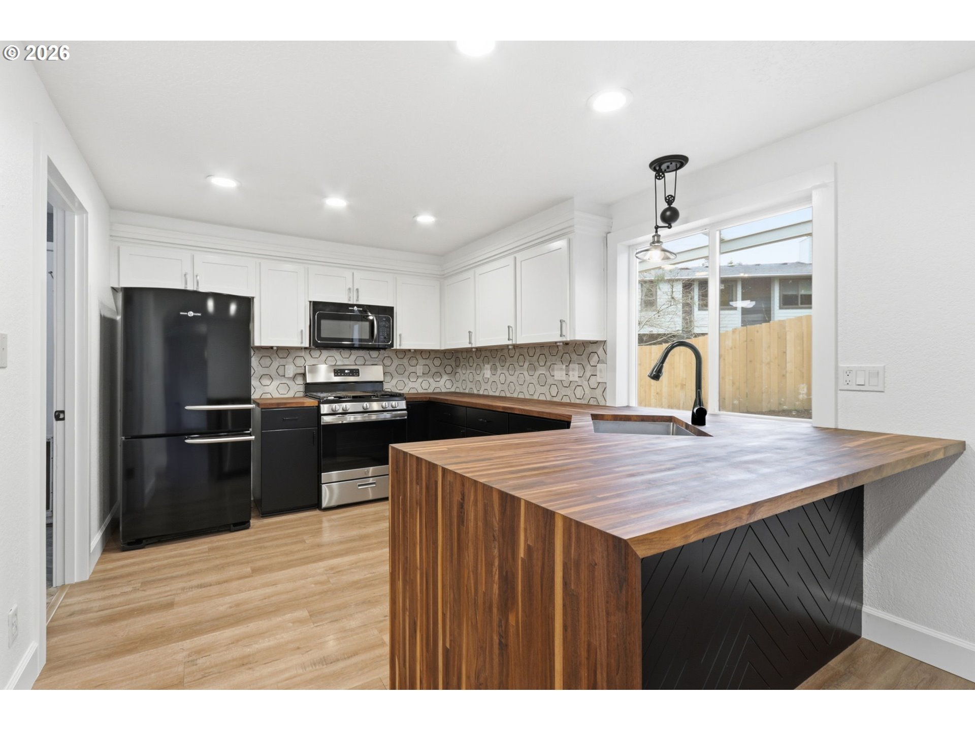 15920 SW BRIDLE HILLS DR