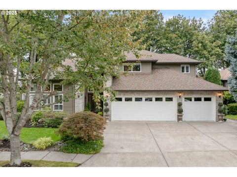 812 WENDY CT West Linn OR 97068