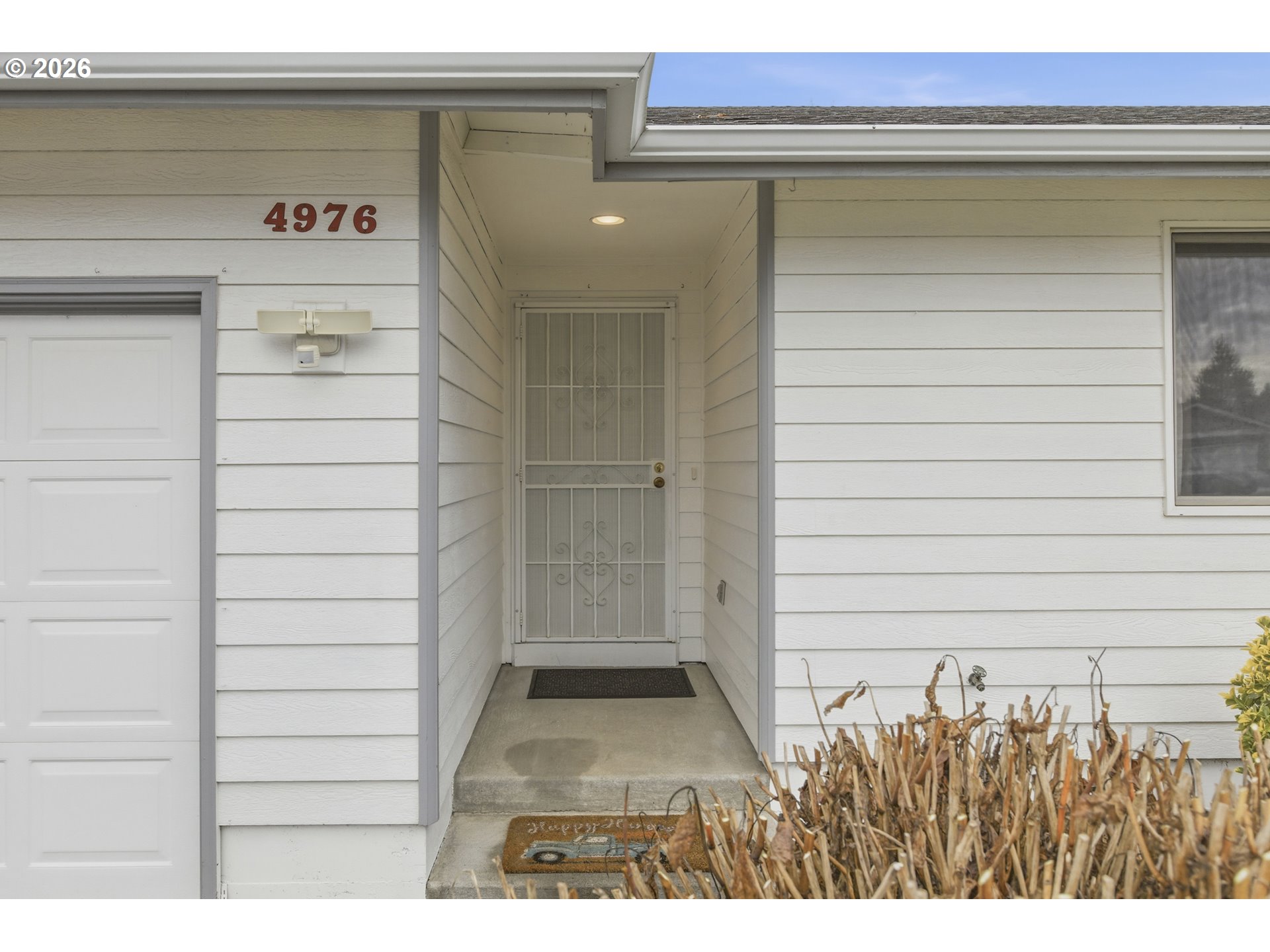 4976 TRADE WIND AVE N