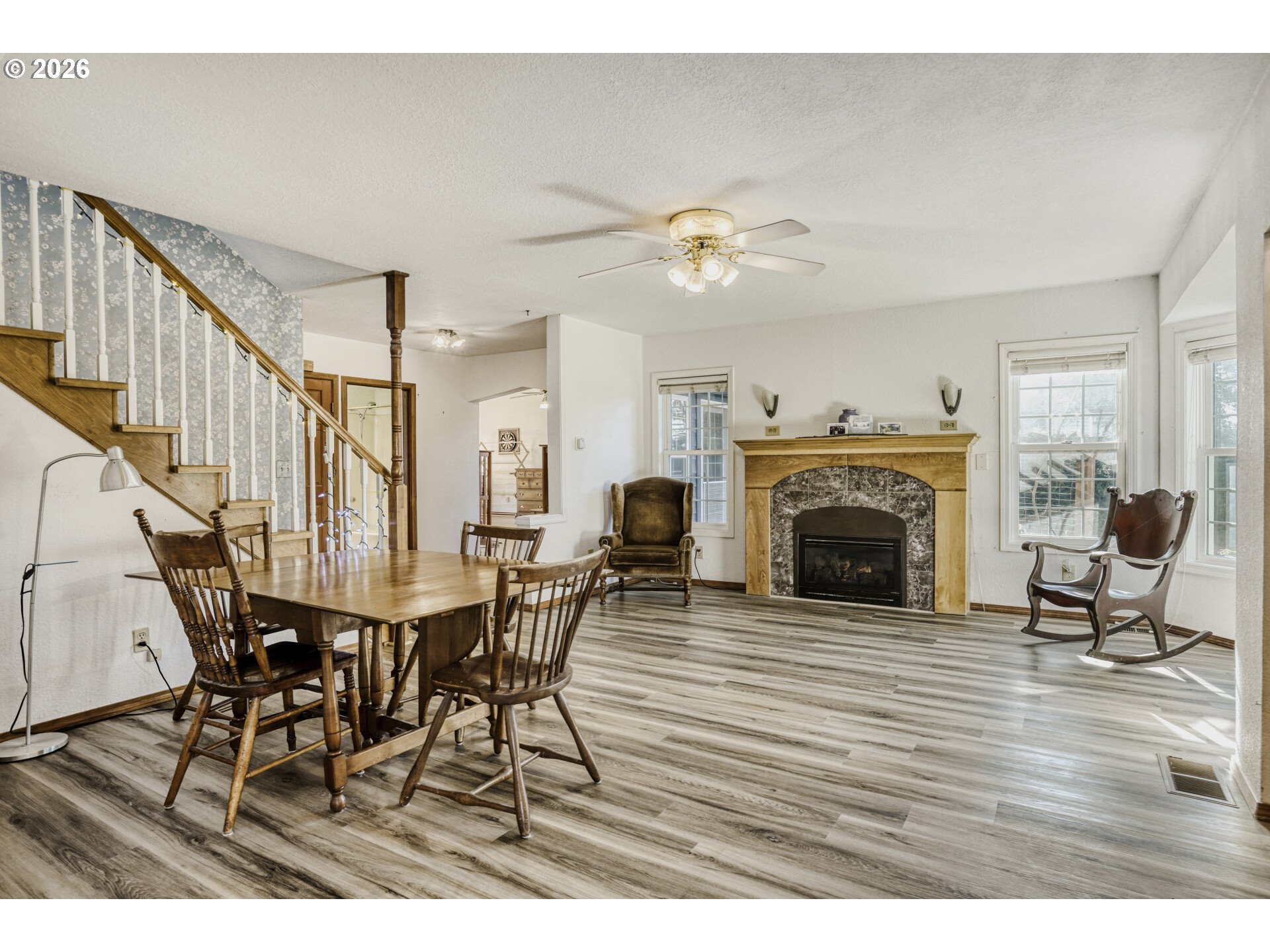 2280 EVERGREEN AVE NE