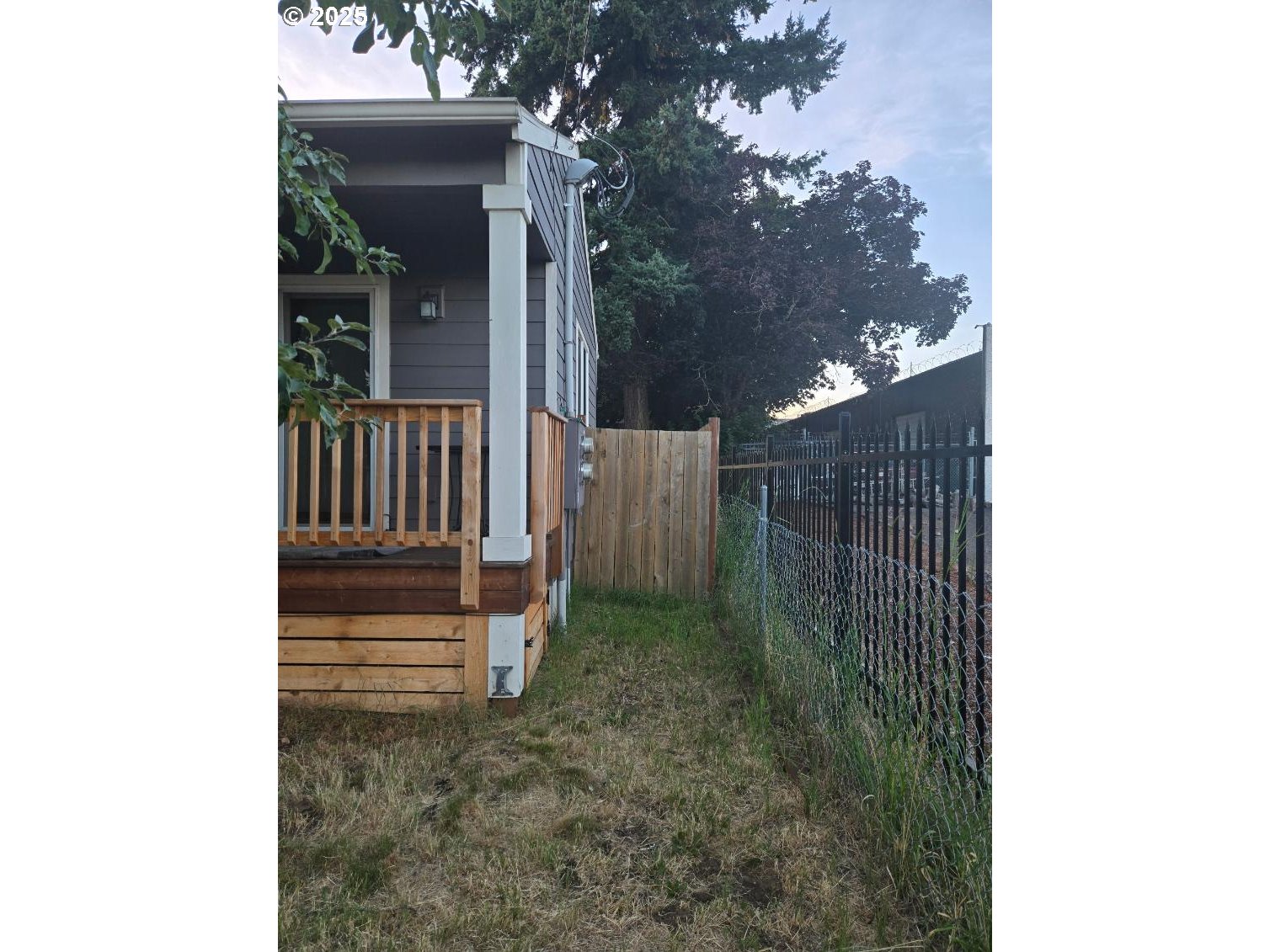 12037 SE MILL CT