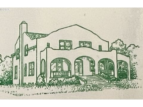 5833 N LOMBARD ST Portland OR 97203